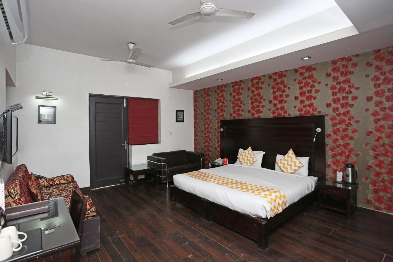 Hotel Chalet New Delhi Exterior foto