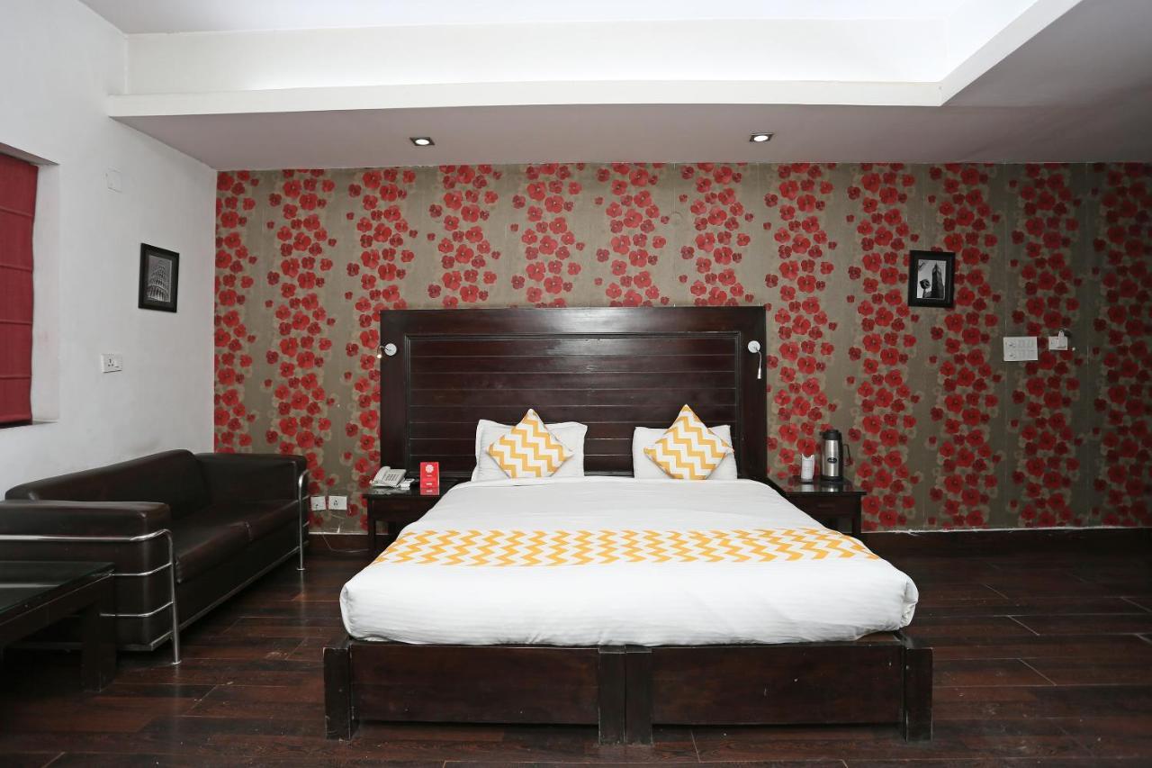 Hotel Chalet New Delhi Exterior foto
