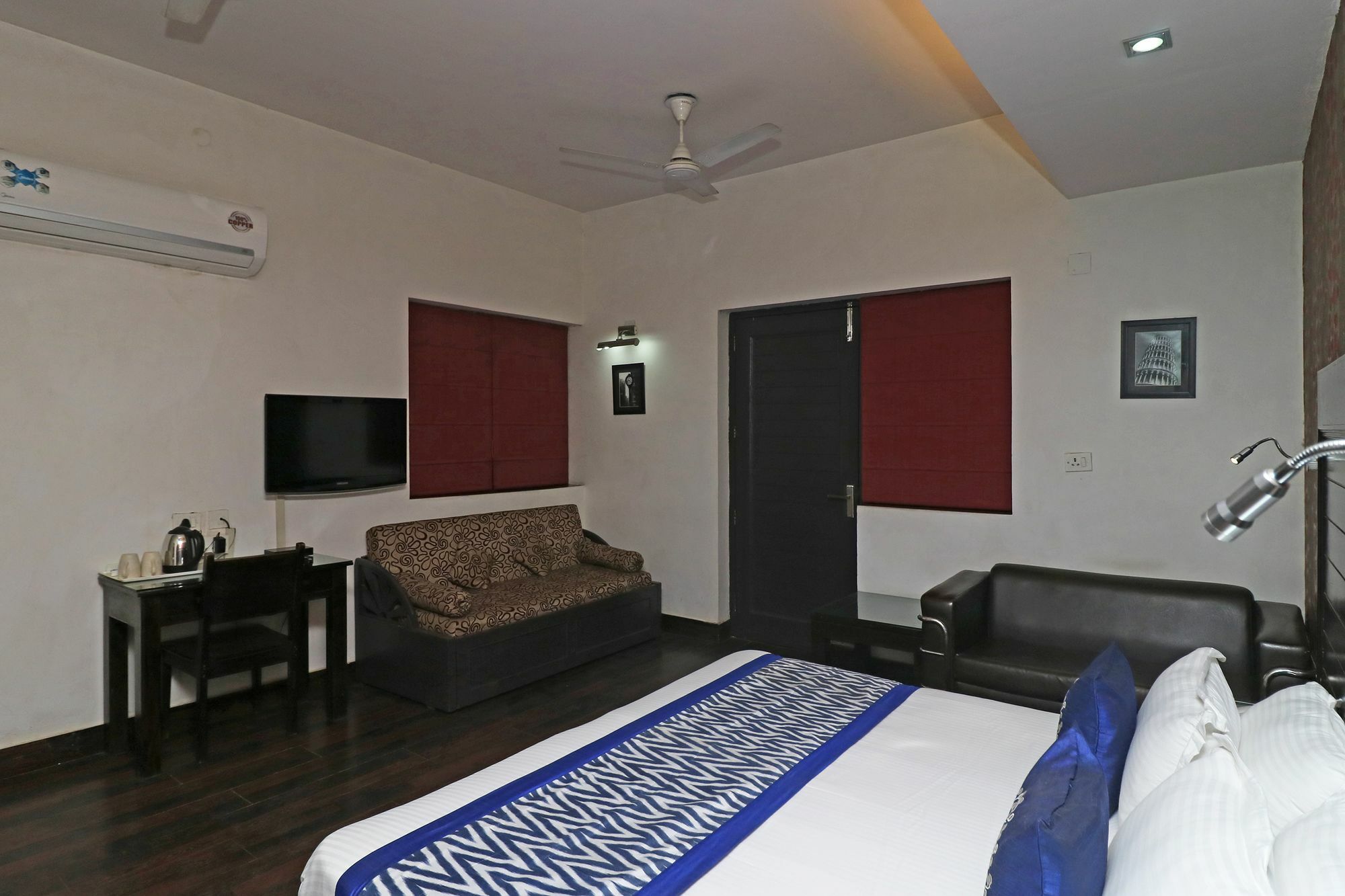 Hotel Chalet New Delhi Exterior foto