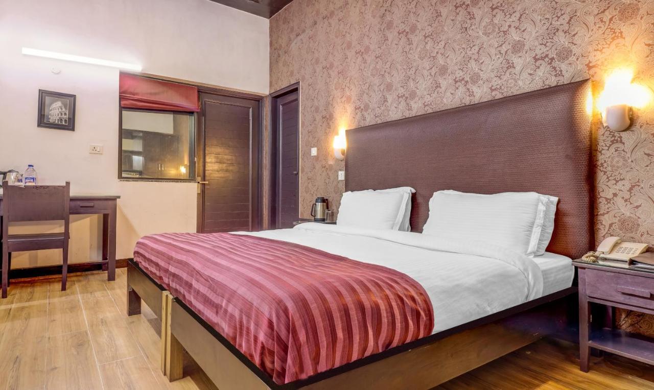 Hotel Chalet New Delhi Exterior foto