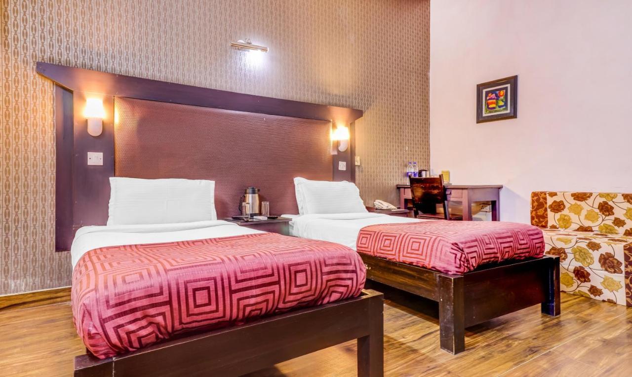 Hotel Chalet New Delhi Exterior foto